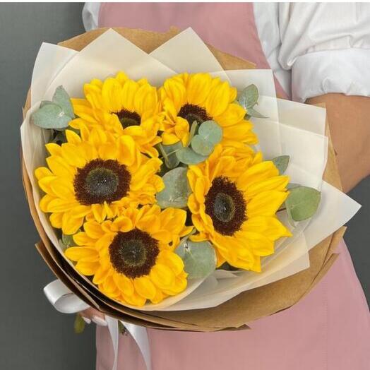 Солнечная радость: букет с подсолнухами (полсолнух , букет , гелиантус )