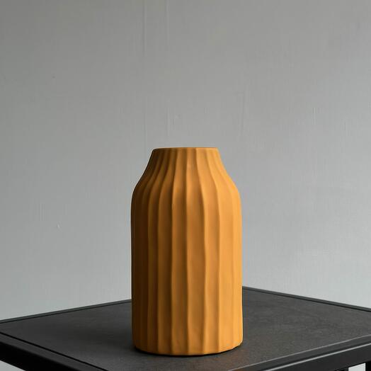 "Ochre vase"