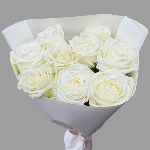 9 white roses