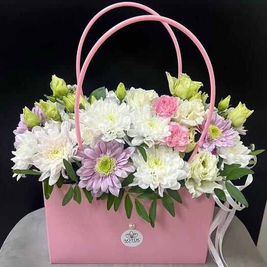 Цветы в коробке очарование 🌸