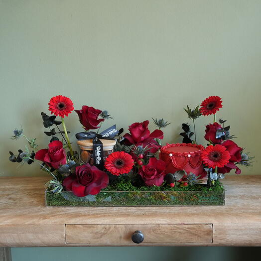 Chocolate and Cake Combo Floral Tray