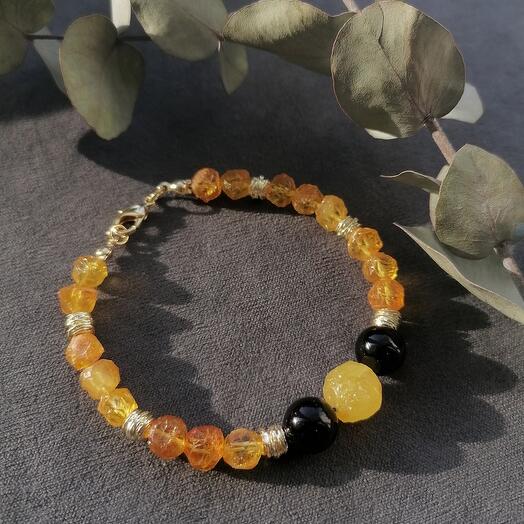 Браслет из янтаря (вариань 2)