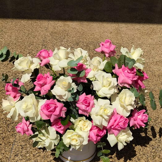 40 stems of mix roses in a round box