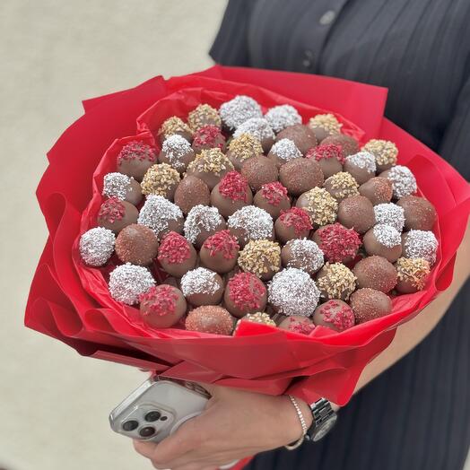 Яркая клубника 🍓