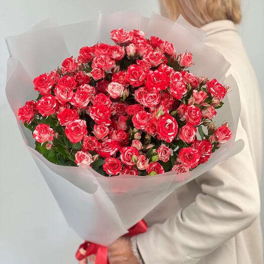 11 кустовых роз 60 см