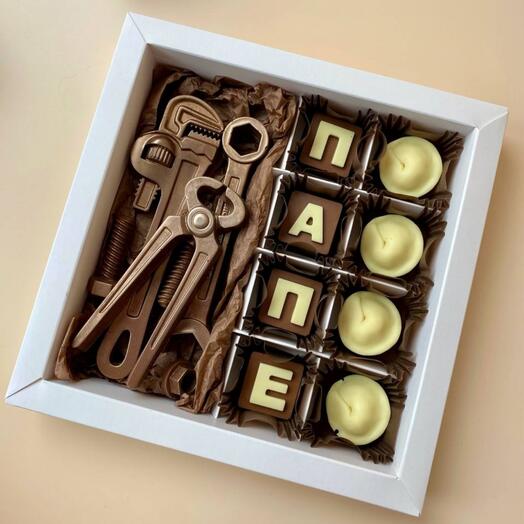 Шоколадный набор папе на день отца инструменты и пельмени