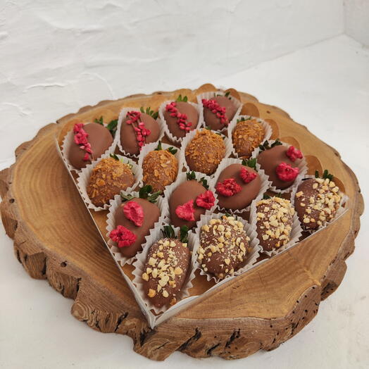 Клубника в шоколаде 148