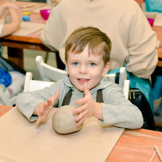 Подарочный сертификат «Детский гончарный мастер класс Зверокружка» (1,5 - 2 часа, 1 ребенок)