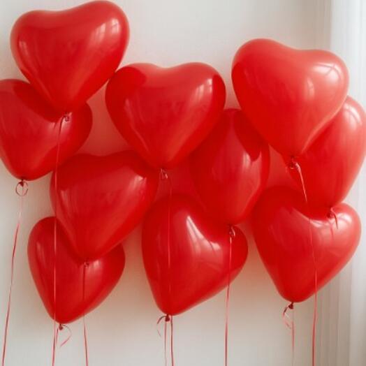 10 воздушных шаров сердца красные «С лучшим днем!!!»