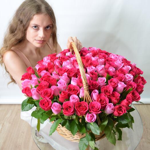 Корзина с цветами