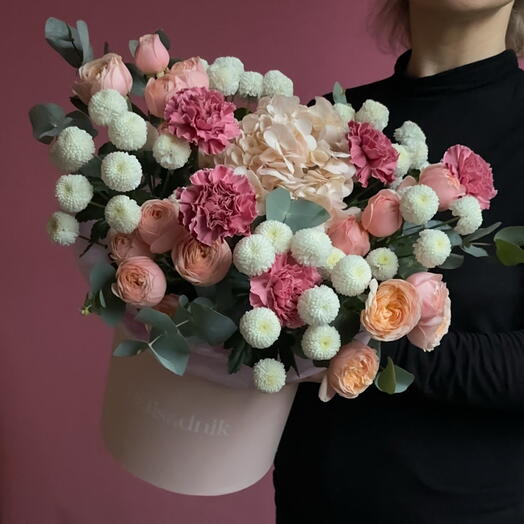 Эффектная композиция в коробке