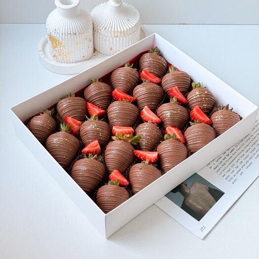 Chocolate-covered strawberries 20 pieces