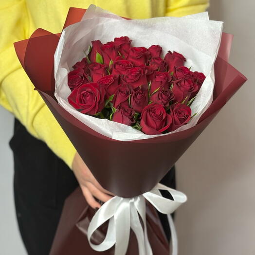 Букет из 25 кенийских роз 🌸