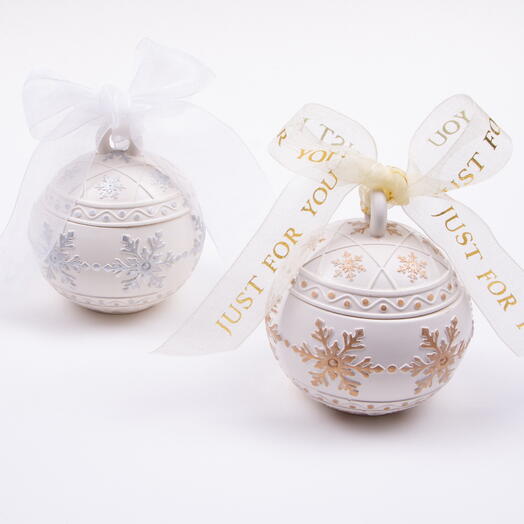 Набор ароматических свечей со снежинками