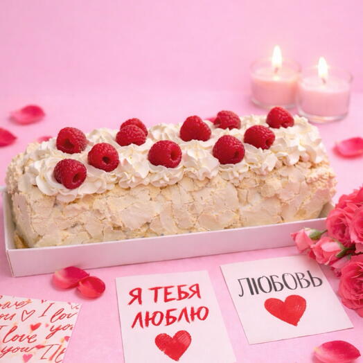 Меренговый рулет с малиной в подарок