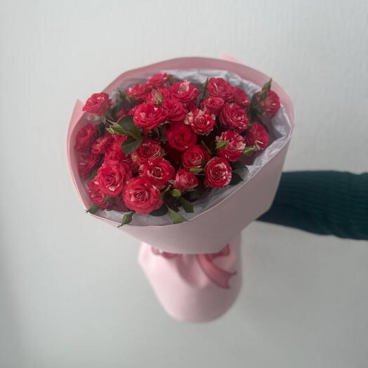 Букет из 5 кустовых роз