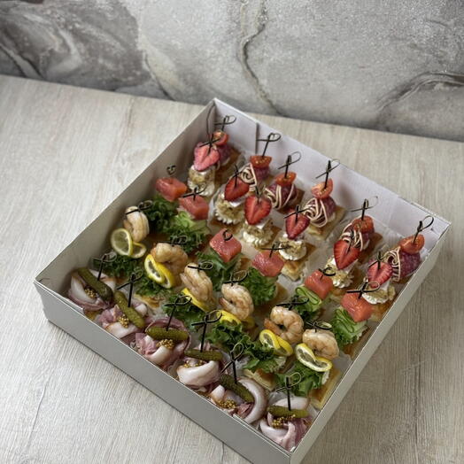 Бокс "Клаб канапе"