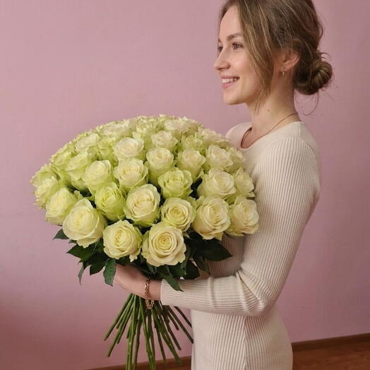 букет из 51 белой розы
