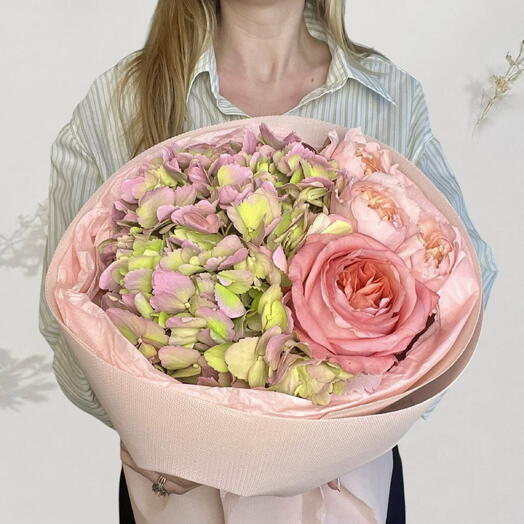 🍡Воздушный Pinterest букет: пышная гортензия, кустовая пионовидная роза Джульетта и пионовидная роза Экспрешн \\ Чувства