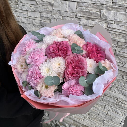 Нежный розовый букет