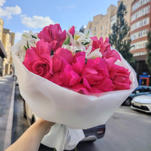 Французские розы яркий букет