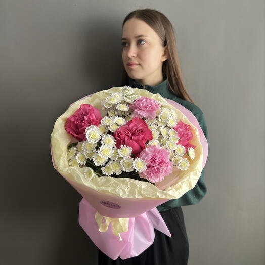 Букет с пионовидными розами Кантри