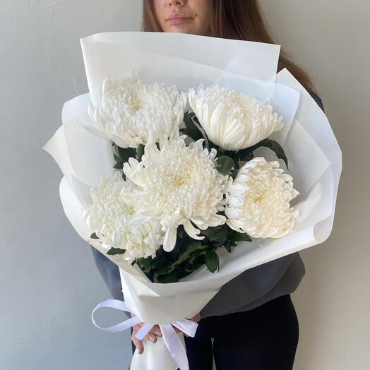Монобукет из 5 одноголовых хризантем 🤍