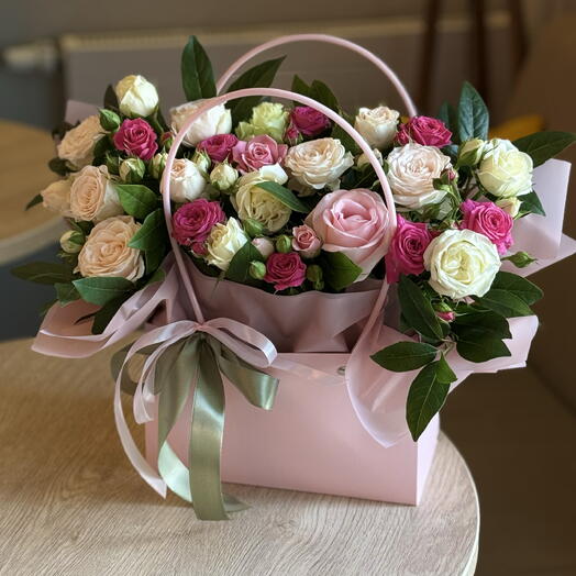 Микс из кустовых роз💕