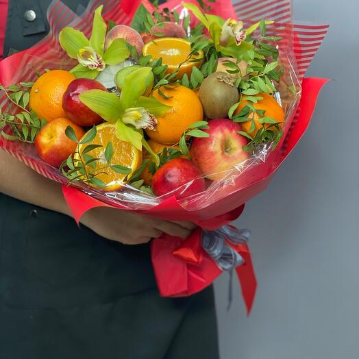 Fruit bouquet with coconut