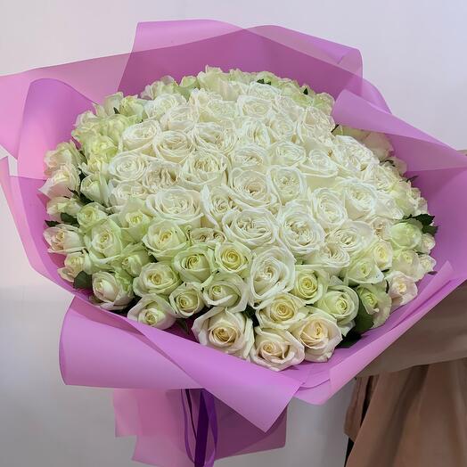 Ramo de rosas blancas