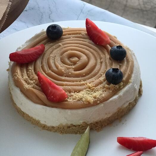 Бенто чизкейк с солёной карамелью