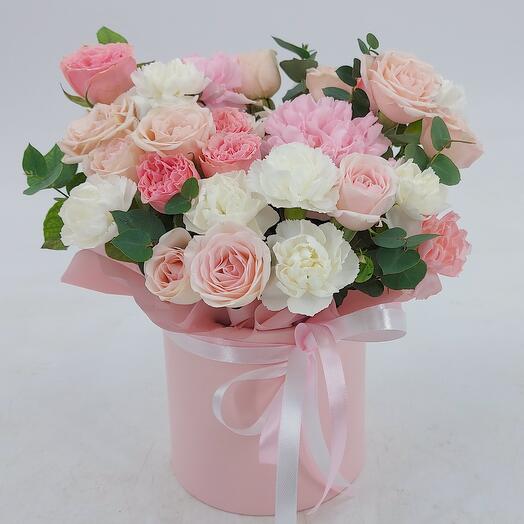 Цветы в коробке XS Нежная мелодия для Любимой Мамы