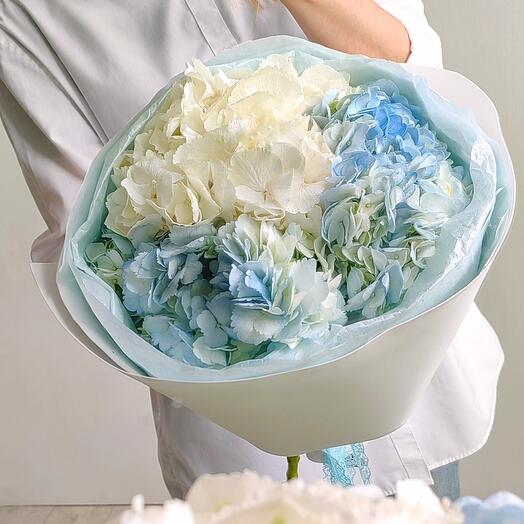 Bouquet of 3 hydrangeas