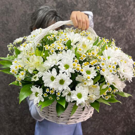 Кoрзинa ромашек «Для любимых»