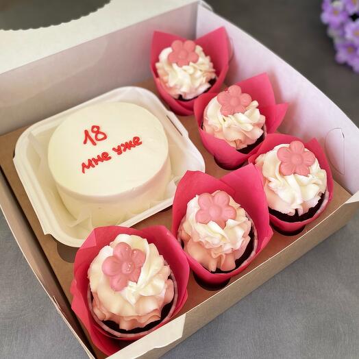 Bento cake "Cherry" and assorted cupcakes "strawberry" and "caramel"