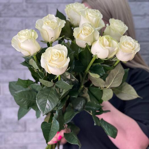 Букет белых роз из 9шт