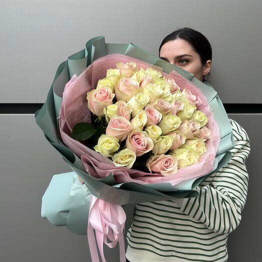 Букет из 35 кенийских роз