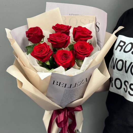 Red Naomi Roses