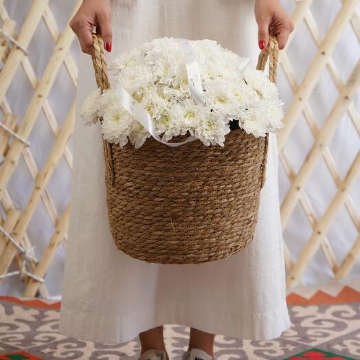 Корзина с цветами