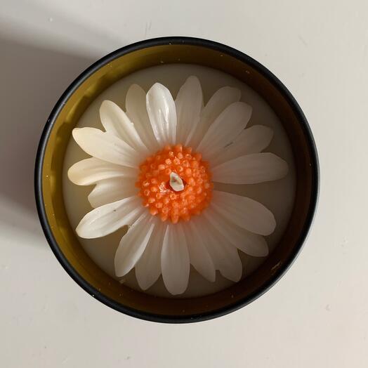 Ароматическая свеча с декором