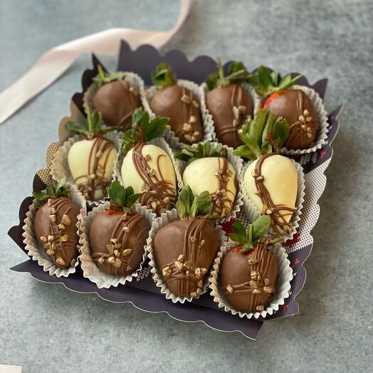 Клубника в шоколаде Лучший подарок любимым (9-12🍓)