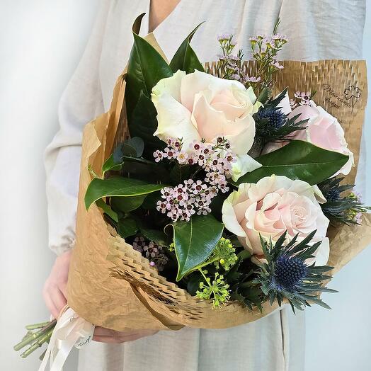 Regalo del bosque ramo de rosas rosas francesas