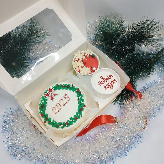Новогодний набор бенто торт и десерт в стаканчиках cake to go