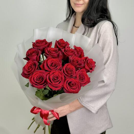 Розы эквадор 15 штук