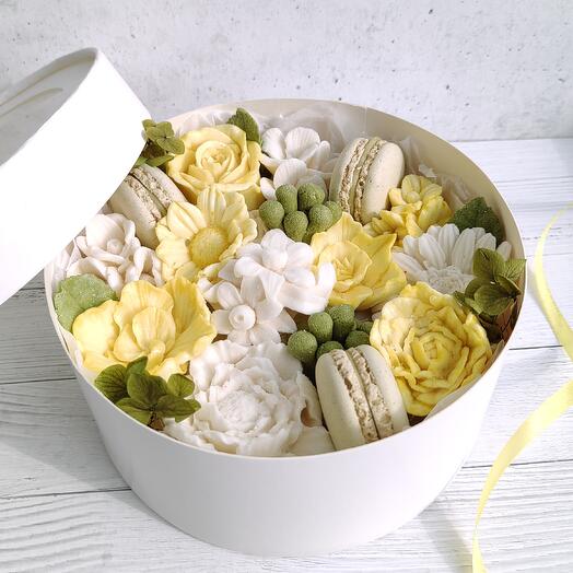 Caja de flores de malvavisco