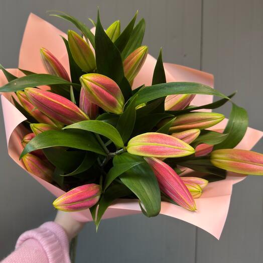 Fragrant lilies 5 pcs
