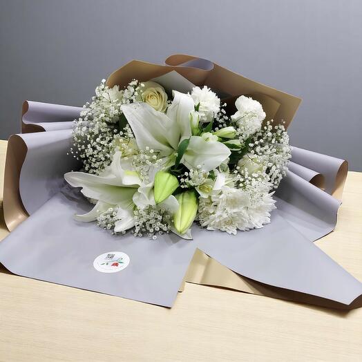 Bright White bouquet