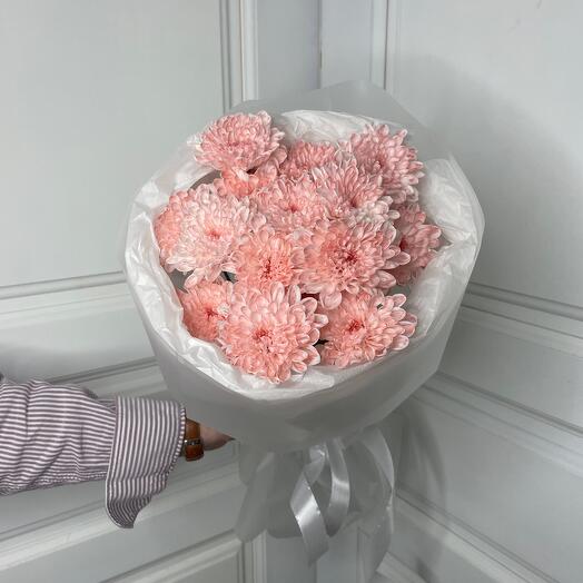 Букет из кружевных хризантем