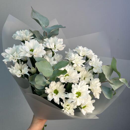 Bouquet of chrysanthemums and fragrant eucalyptus