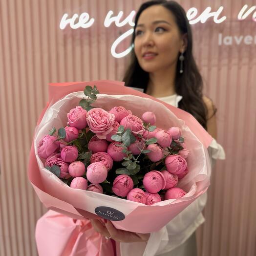 Пионовидные кустовые розы Сильва Пинк